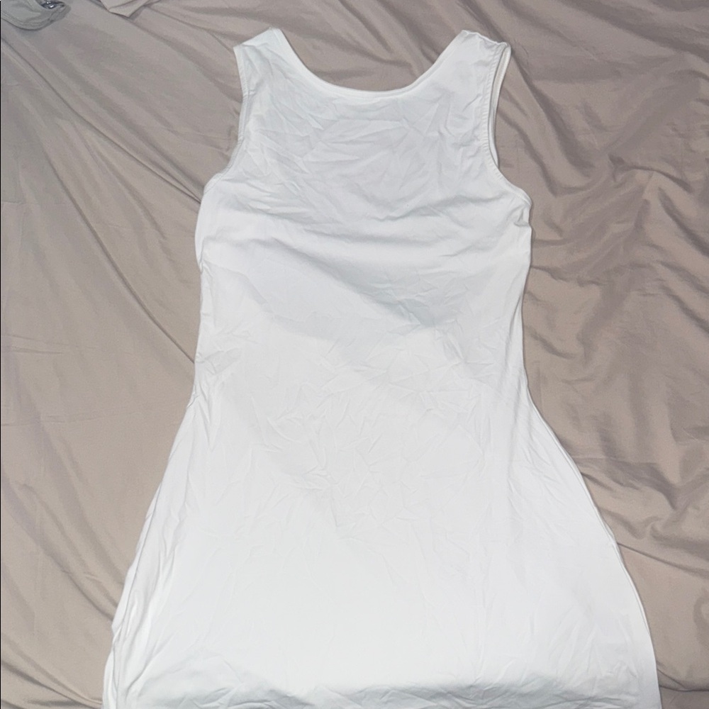 White Backless/Sleeveless Dress